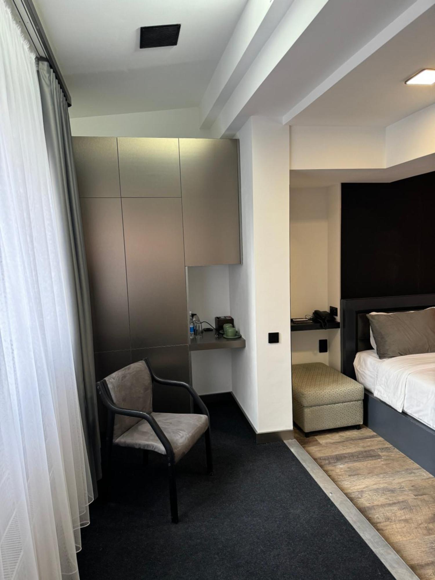 The Phoenix Boutique Hotel Єреван Екстер'єр фото